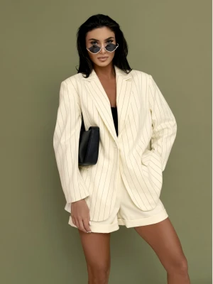 Elegancka marynarka oversize w paski CASJA - waniliowa magmac