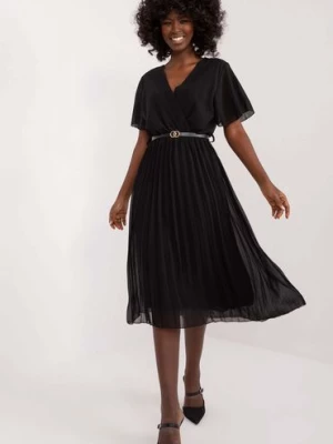 Elegancka plisowana sukienka midi z paskiem- czarna Italy Moda