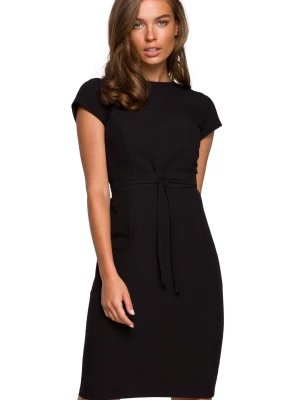 Elegancka sukienka ołówkowa z modelującymi przeszyciami czarna Stylove