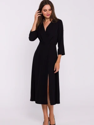 Elegancka sukienka rozkloszowana kopertowy dekolt czarna Stylove