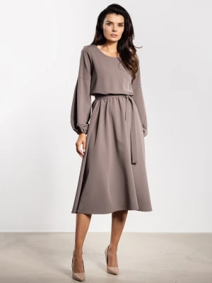 Elegancka sukienka rozkloszowana z długim rękawem taupe INFINITE YOU