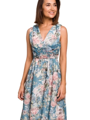 Elegancka sukienka w kwiaty szyfonowa z dekoltem V niebieska na lato Stylove