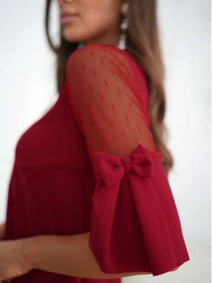 Elegancka sukienka z tiulowymi rękawami MERIEL - czerwona  magmac 