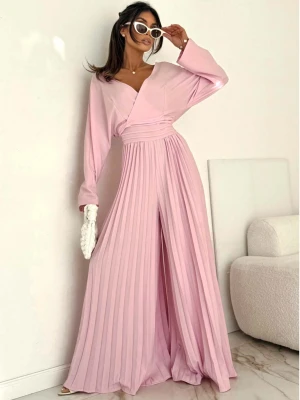 Elegancki kombinezon z plisowanymi nogawkami ADRA - pudrowy róż  magmac 