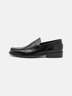 Biznesowe loafersy bStore
