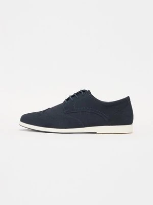 Eleganckie buty Pier One