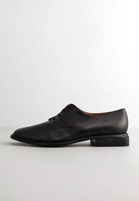 Eleganckie buty Robert Clergerie