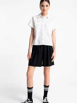 Eleganckie krótkie spodenki w kolorze czarnym z szerokimi nogawkami Reporter