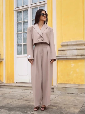 Eleganckie szerokie spodnie z kantem FIGRO - beżowe  magmac 