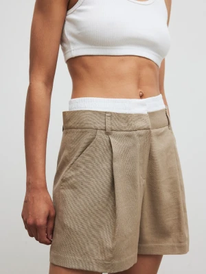 Zdjęcie produktu Eleganckie szorty z lnem w kolorze TAUPE - ORIO-XL Marsala