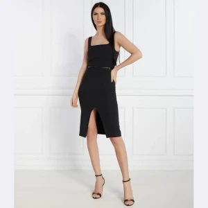 Elisabetta Franchi Sukienka z paskiem