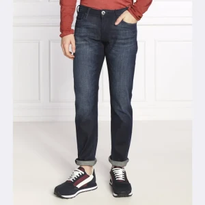 Emporio Armani Jeansy j06 | Slim Fit