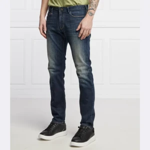 Emporio Armani Jeansy j06 | Slim Fit