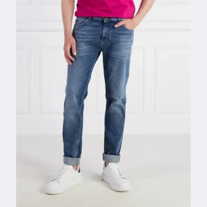 Emporio Armani Jeansy j16 | Slim Fit