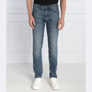 Emporio Armani Jeansy J16 | Slim Fit
