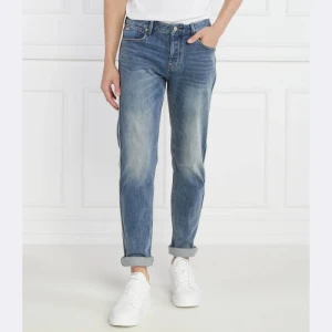 Emporio Armani Jeansy j75 | Slim Fit