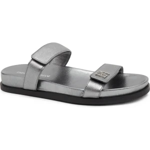 Emporio Armani Skórzane klapki