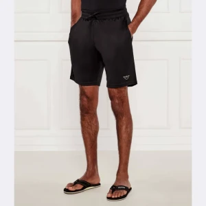 Emporio Armani Szorty | Regular Fit