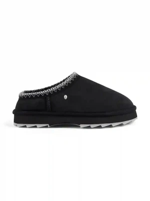 Emu Australia kapcie zamszowe Sharky Scuff kolor czarny W13179 Black