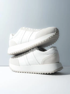 ES8: Białe sneakersy damskie ze skóry naturalnej i weluru