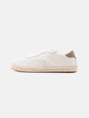 Espadryle Boss