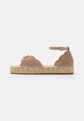 Espadryle Coach