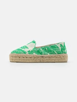 Espadryle Manebí