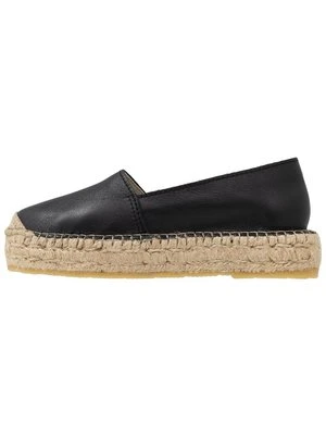 Zdjęcie produktu Espadryle Pavement