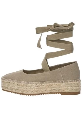 Espadryle PULL&BEAR