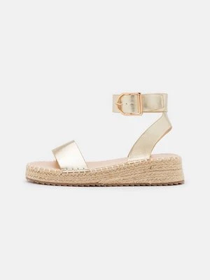 Espadryle Raid Wide Fit
