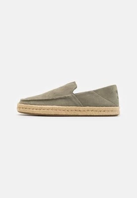 Espadryle TOMS