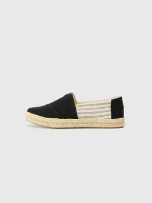 Espadryle TOMS