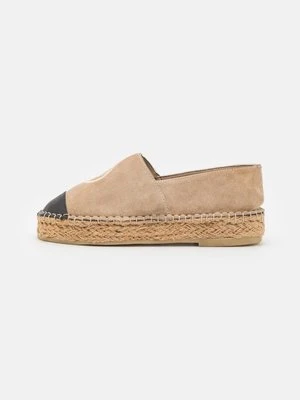Espadryle WALK LONDON