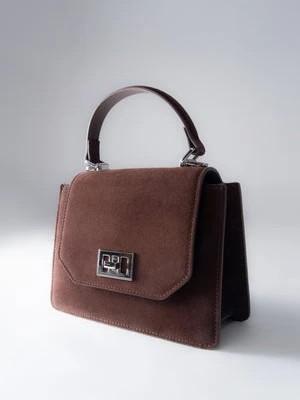 Estro: Ciemnobrązowa mini torebka damska typu kuferek z weluru naturalnego