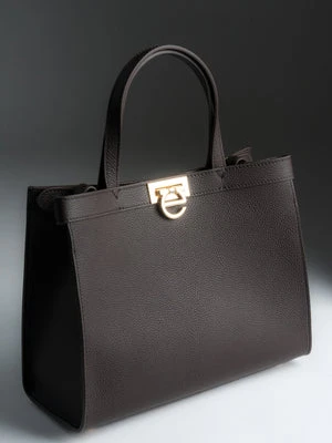 Estro: Ciemnobrązowa skórzana torebka damska typu tote ze złotymi okuciami