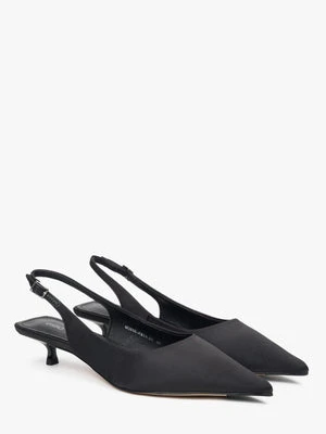 Estro: Czarne czółenka damskie typu slingback na niskim obcasie z miękkich tekstyliów