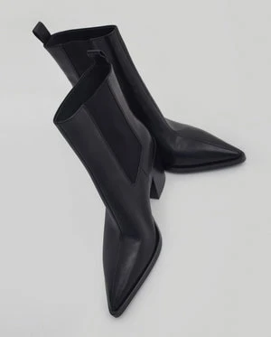 Estro: Czarne niskie kowbojki damskie ze skóry naturalnej