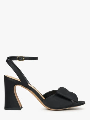 Estro: Czarne sandały damskie na słupku zdobione kokardą z weluru naturalnego