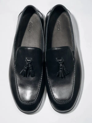 Estro: Eleganckie czarne loafersy męskie z chwostem ze skóry naturalnej