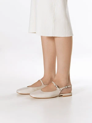 Zdjęcie produktu Estro: Jasnobeżowe sandały damskie na płaskim obcasie typy slingback