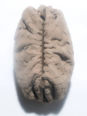 Estro: Mała beżowa torebka damska typu worek z weluru naturalnego