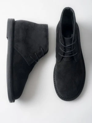 Estro: Sznurowane botki damskie z czarnego weluru naturalnego