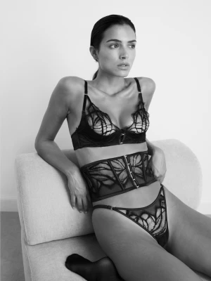 Pas na talię z koronki Etam