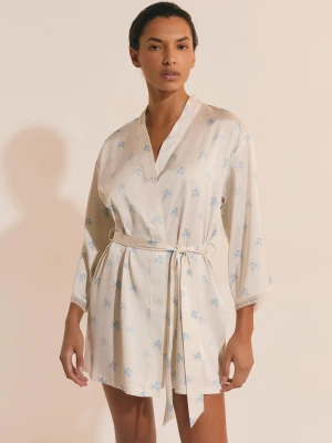 Satynowy szlafrok piżamowy w kwiatowy wzór Etam