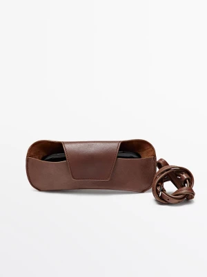 Etui Na Okulary Przeciwsłoneczne Ze Skóry Nappa - Brązowy - - Massimo Dutti - Kobieta