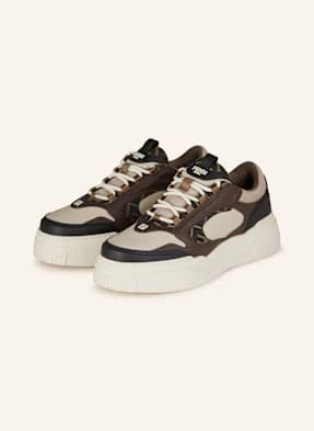 Fendi Sneakersy Force schwarz