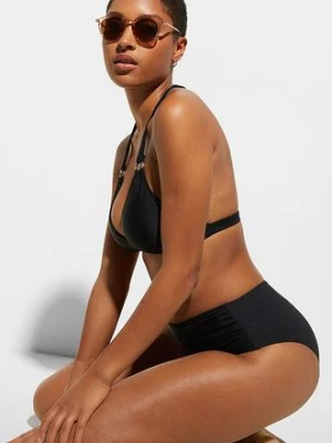 Figi bikini shape, lekki stopień modelowania sylwetki bonprix