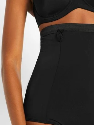 Figi panty shape z wysoką talią i silnym stopniem modelowania sylwetki bonprix