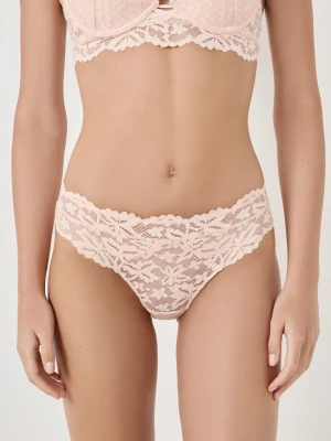 Figi z opalizującej koronki Etam