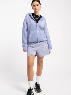 Fioletowe krótkie spodenki dresowe z naszytymi kieszeniami Reporter